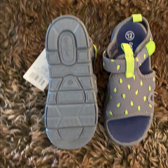 Cat and jack velcro Sandals - Picture 2 of 4